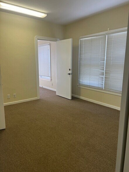 More Photos Of 2010 Jefferson St, Napa Office For Lease