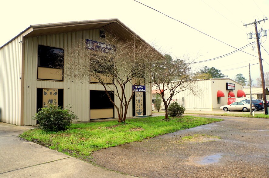 Primary Photo Of 1970 Surgi Dr, Mandeville Loft Creative Space For Lease