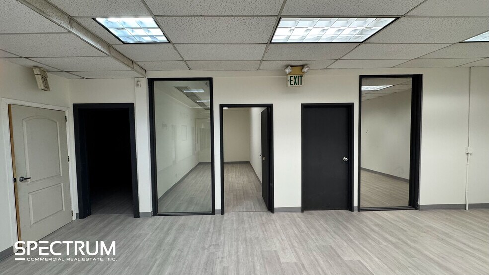 More Photos Of 7845-7849 Canoga Ave, Canoga Park Warehouse For Lease