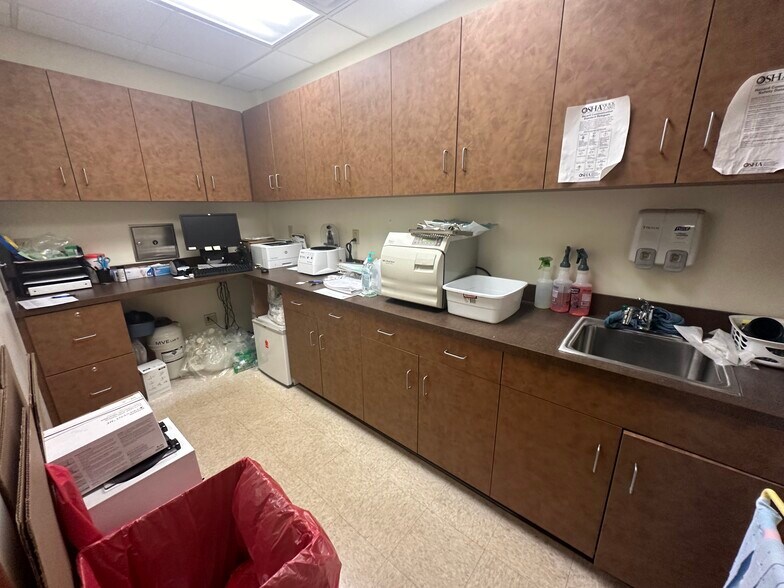 More Photos Of 4601 Everhard Rd NW, Canton Medical For Sale