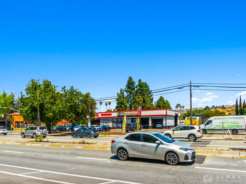 More Photos Of 42240 Fremont Blvd, Fremont Auto Repair For Lease