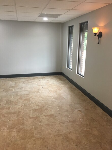 More Photos Of 2001 Montour Church Rd, Oakdale Office For Lease