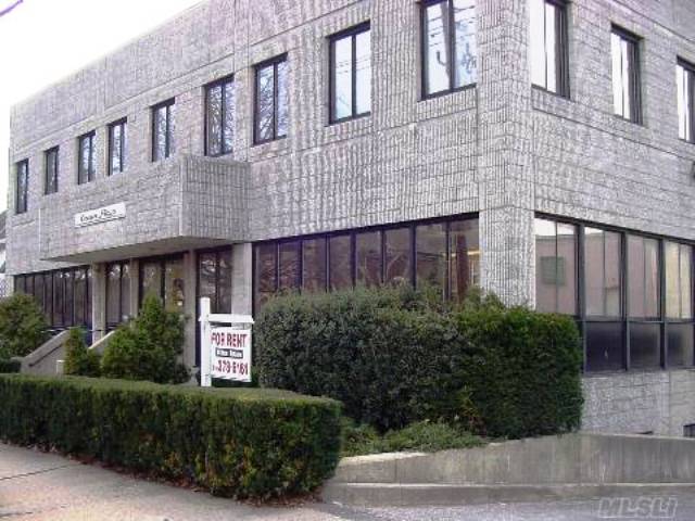More Photos Of 30 S Ocean Ave, Freeport Loft Creative Space For Lease