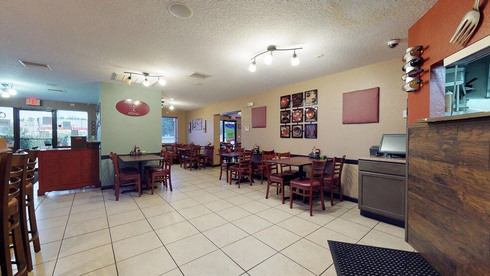 More Photos Of 9576 N Citrus Springs Blvd, Citrus Springs Restaurant For Lease