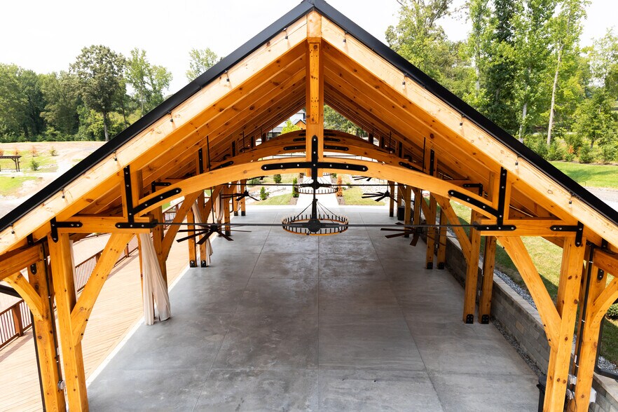 More Photos Of 552 Old Mill Rd, Campobello Lodge Meeting Hall For Sale