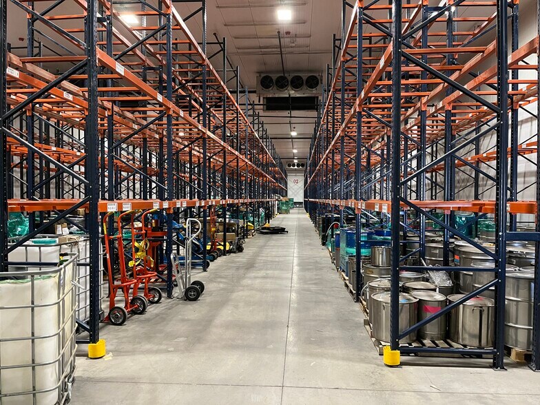 More Photos Of 717 E Industrial Blvd, Pueblo Distribution For Lease