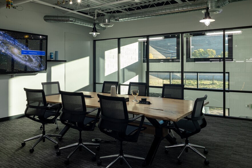 More Photos Of 42 N 650 W, Farmington Office Residential For Sale