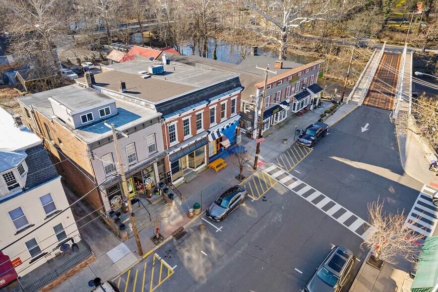 More Photos Of 43 Main St, Clinton Township Storefront For Sale