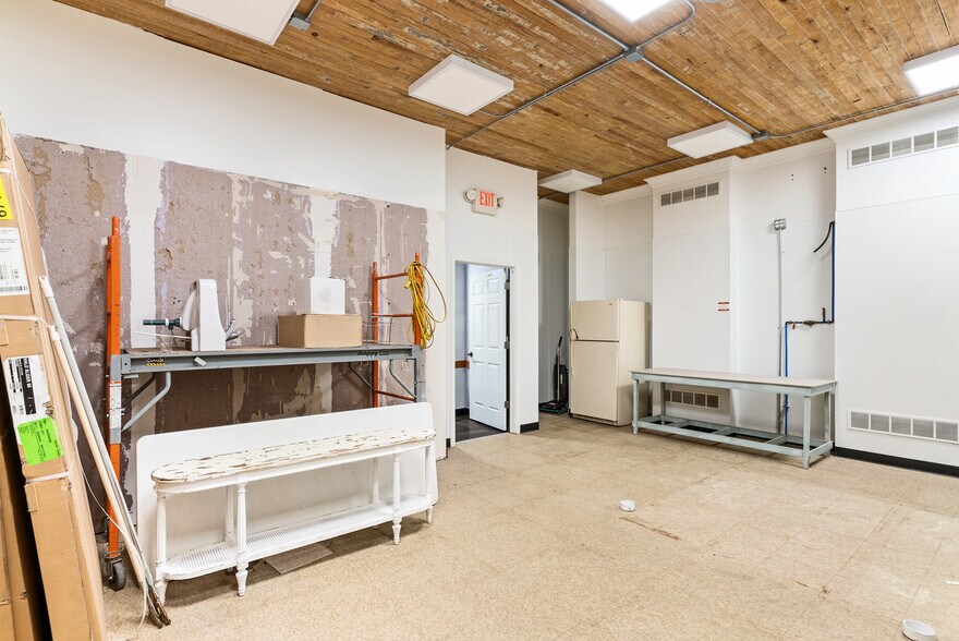 More Photos Of 4654 Water St, Columbiaville Storefront Retail Residential For Sale