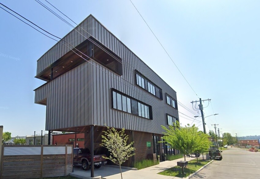 Primary Photo Of 27 W 19th St, Chattanooga Warehouse For Lease