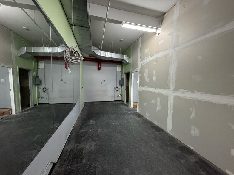 More Photos Of 2455 McDonald Ave, Brooklyn Warehouse For Lease