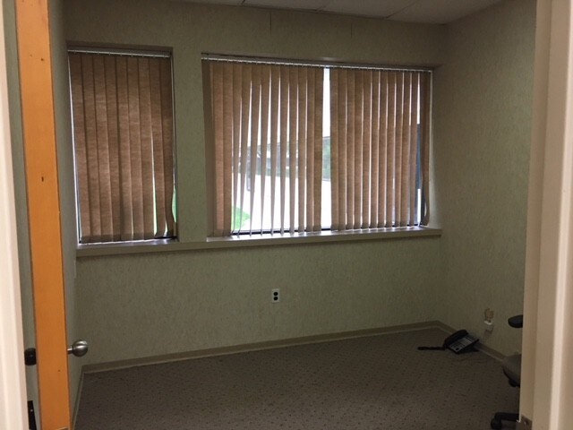 More Photos Of 3555 Veterans Memorial Hwy, Ronkonkoma Office For Lease