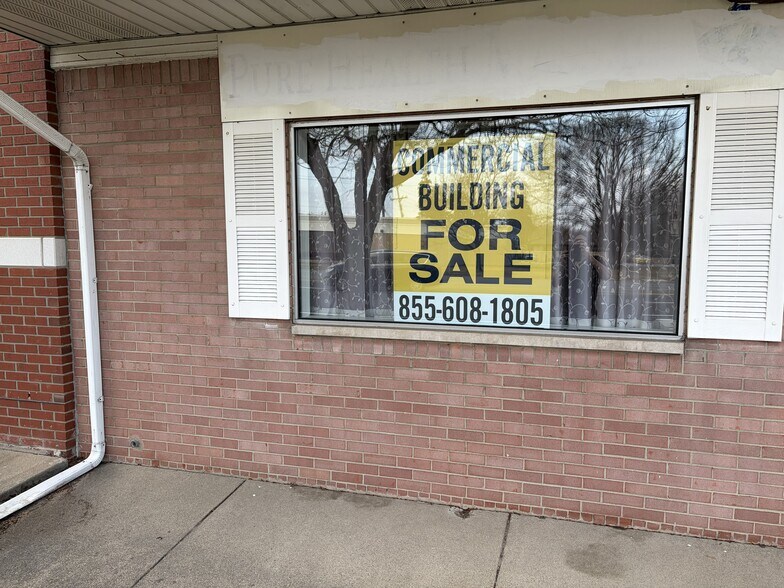 More Photos Of 27051 Southfield Rd, Lathrup Village Freestanding For Sale