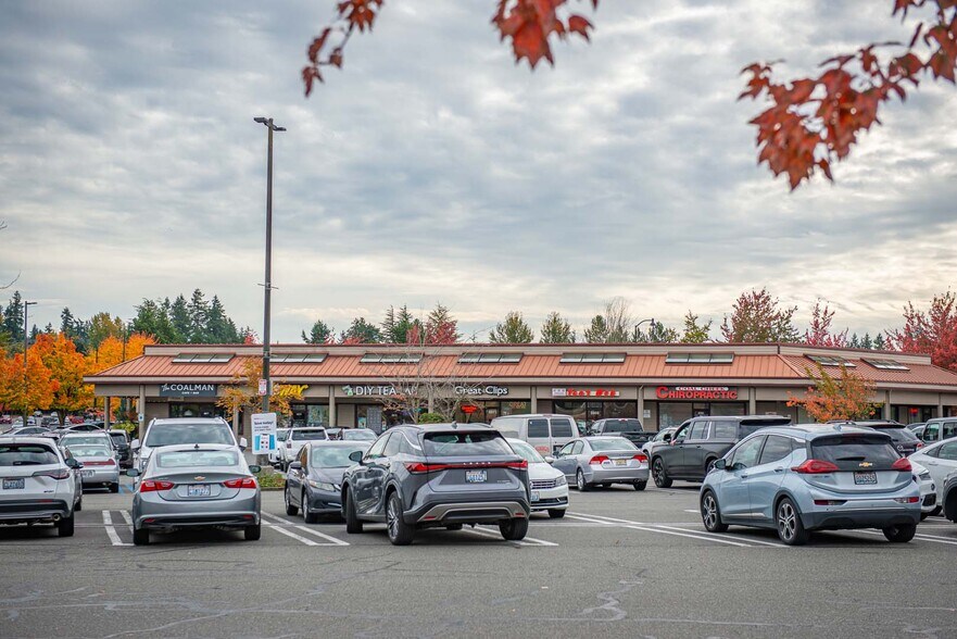 More Photos Of 6917-6979 Coal Creek Pky SE, Newcastle General Retail For Lease