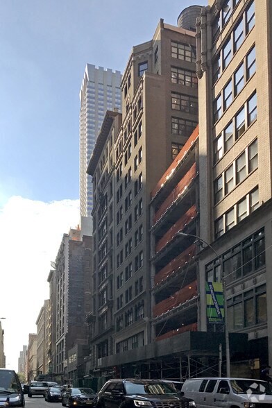 Primary Photo Of 40 W 37th St, New York Office For Lease