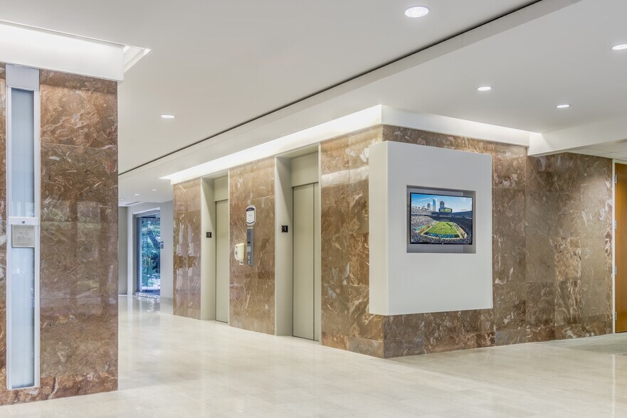 More Photos Of 6060 Piedmont Row Dr S, Charlotte Office For Sale
