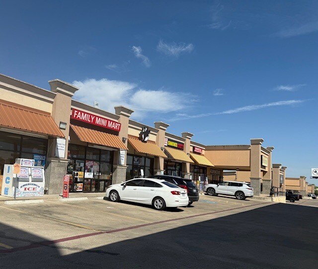 More Photos Of 305 E Stan Schlueter Loop, Killeen Storefront Retail Office For Sale