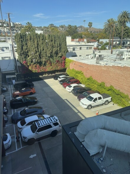 More Photos Of 8235 Santa Monica Blvd, West Hollywood Loft Creative Space For Lease