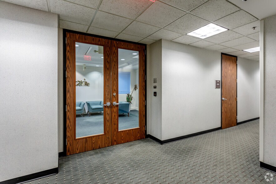 Photo of 10th Floor Ste 1000