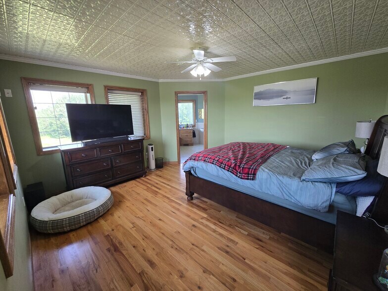 More Photos Of 28244 Hwy 590, Red Deer County Warehouse For Sale