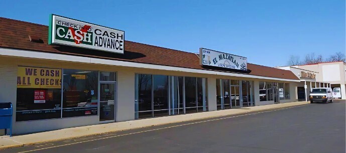 More Photos Of 900 W National Hwy, Washington Unknown For Lease