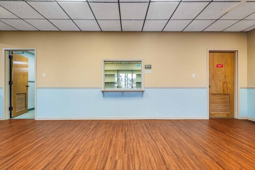 More Photos Of 1405 Braden St, Jacksonville Medical For Sale