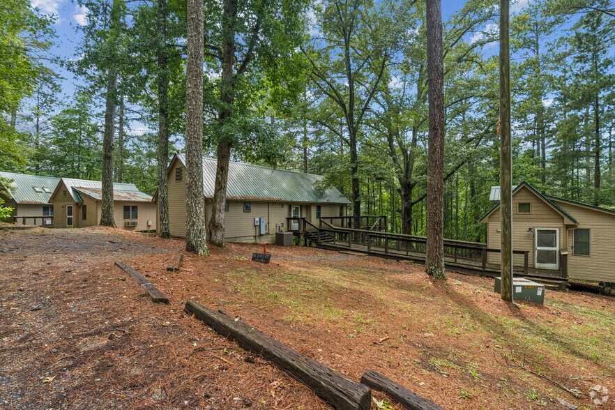 More Photos Of 490 Lake Marvin Rd NE, Armuchee Specialty For Sale