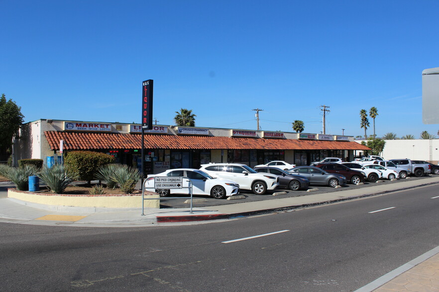 More Photos Of 305-321 N Ash St, Escondido Storefront For Lease