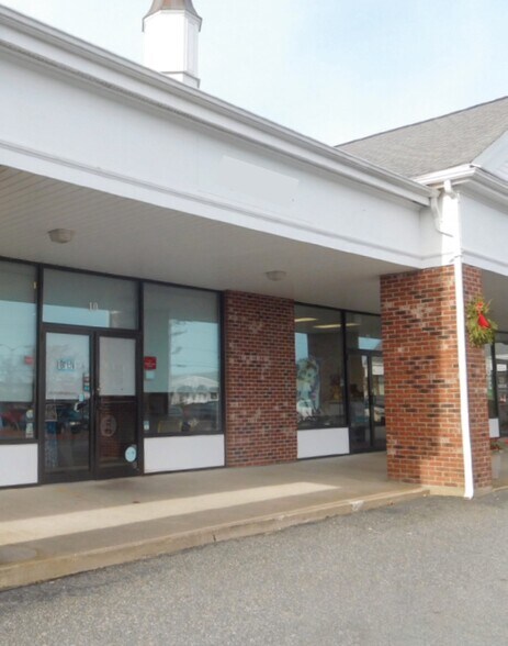 More Photos Of 11 Enterprise Rd, Hyannis Storefront For Lease