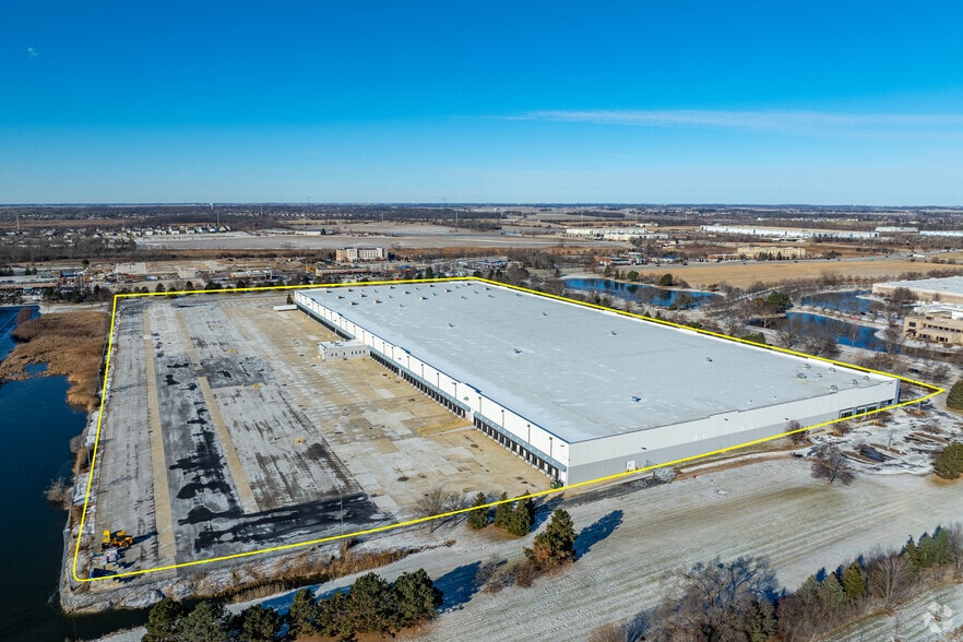 More Photos Of 2380 Sullivan Rd, Aurora Manufacturing For Lease