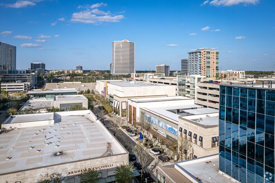 More Photos Of 4444 Westheimer Rd, Houston Freestanding For Lease