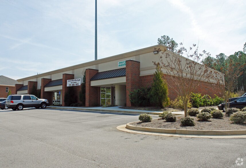More Photos Of 2031 Gees Mill Rd, Conyers Warehouse For Lease