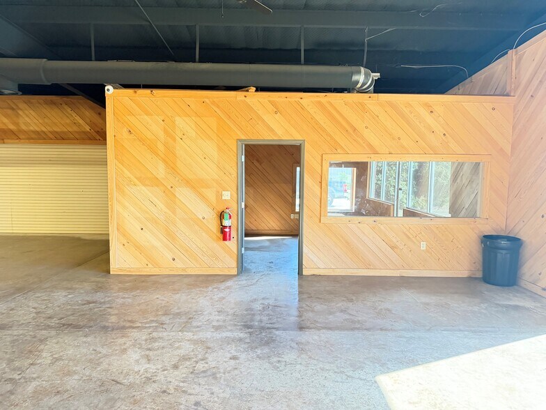More Photos Of 2116 Farmerville Hwy, Ruston Warehouse For Sale