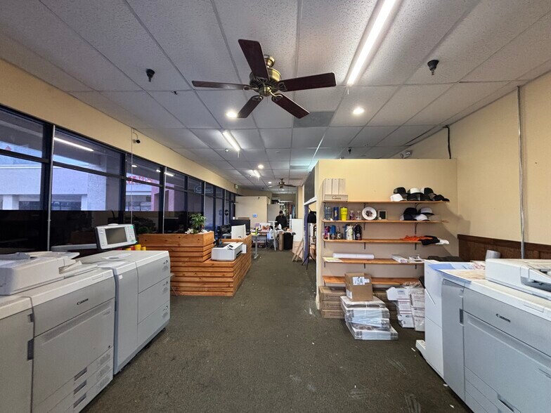 More Photos Of 6400-6480 Fair Oaks Blvd, Carmichael Unknown For Lease