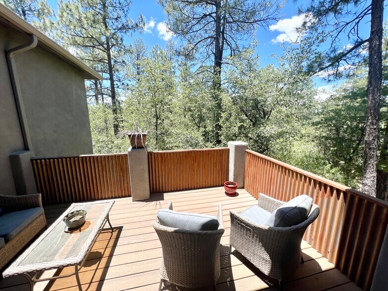 More Photos Of 125 Laurel Ct, Prescott Specialty For Sale