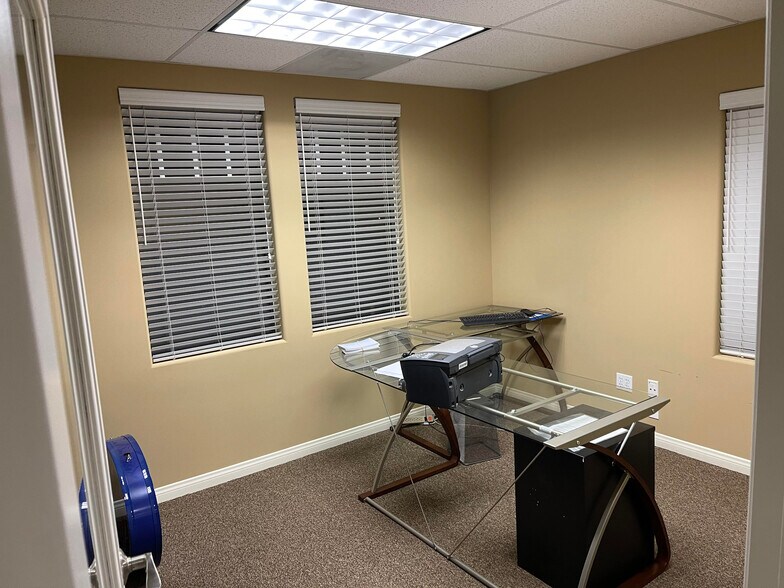 More Photos Of 437 N Riverside Ave, Rialto Loft Creative Space For Lease