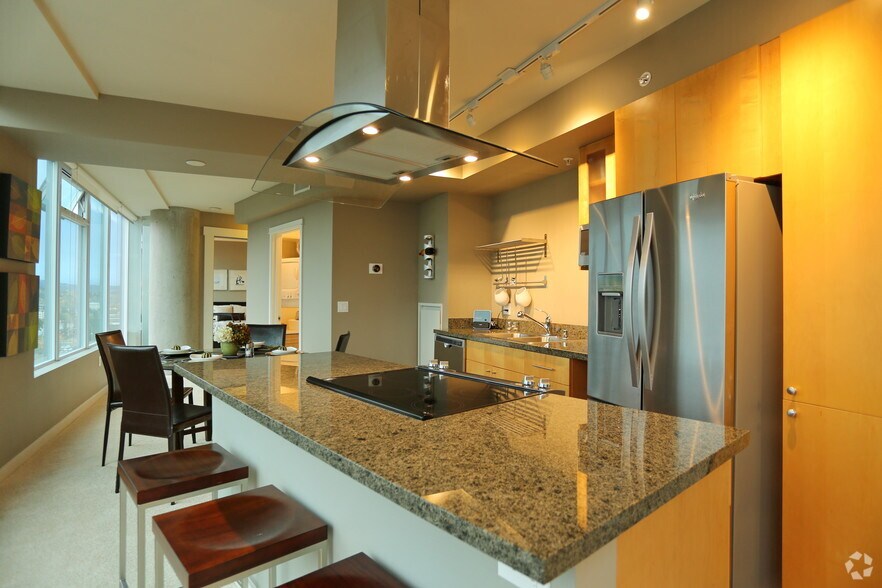 More Photos Of 989 112th Ave NE, Bellevue Apartments For Lease