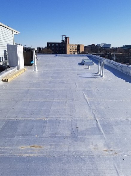 More Photos Of 1420 W Fulton St, Chicago Apartments For Sale