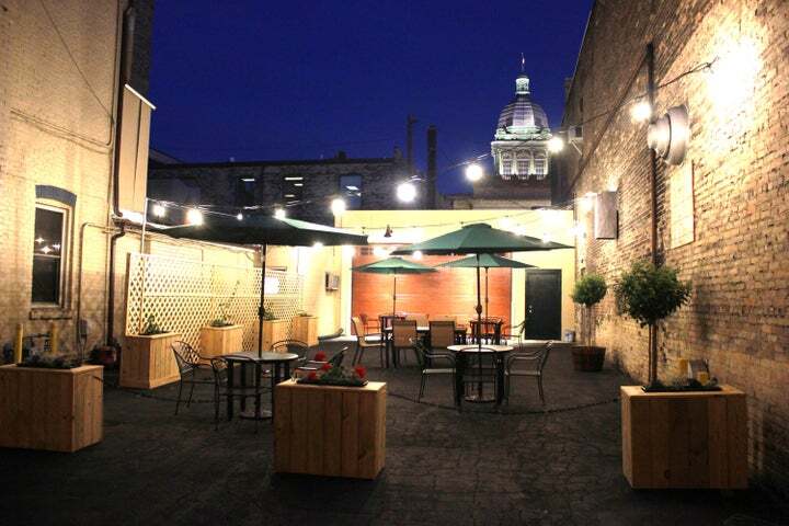 More Photos Of 811 Jay St, Manitowoc Restaurant For Sale