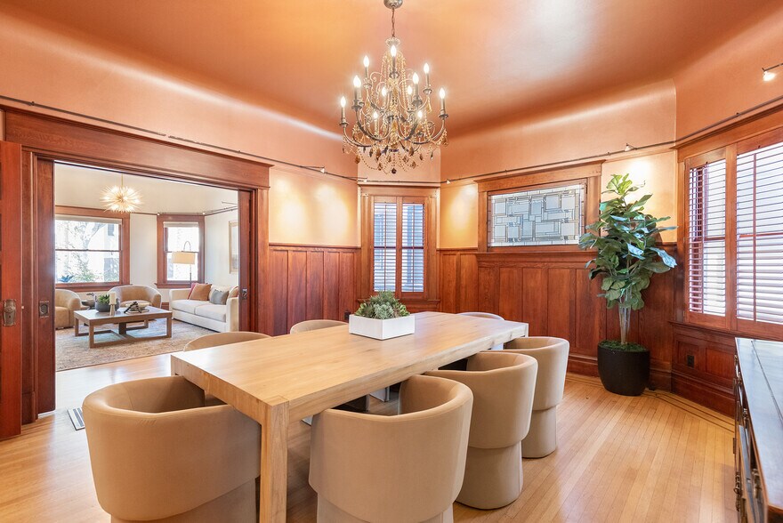 More Photos Of 2220 Capitol Ave, Sacramento Apartments For Sale