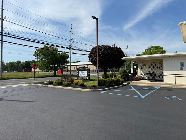 More Photos Of 34 Scotch Rd, Ewing Medical For Sale