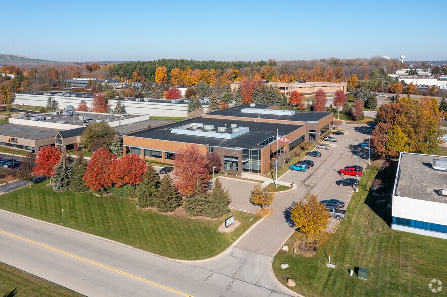 More Photos Of 47632 Halyard Dr, Plymouth Light Manufacturing For Sale
