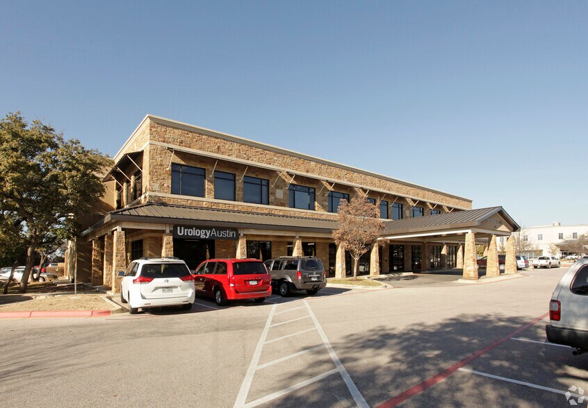 More Photos Of 16040 Park Valley Dr, Round Rock Medical For Lease