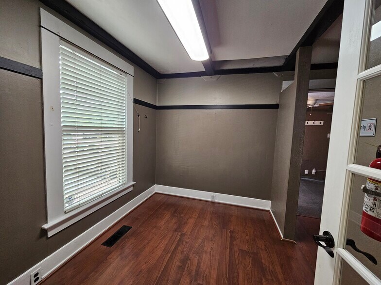 More Photos Of 1725 Esplanade Rd, Chico Freestanding For Lease