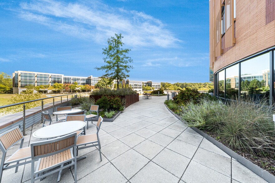 More Photos Of 3040 Cornwallis Rd, Research Triangle Park Unknown For Lease