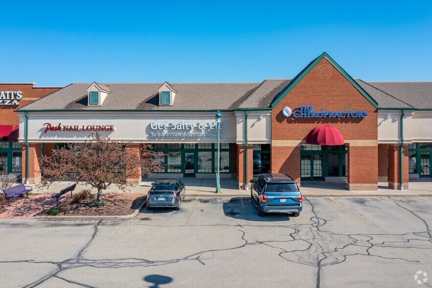 More Photos Of 690 Westfield Way, Pewaukee General Retail For Lease