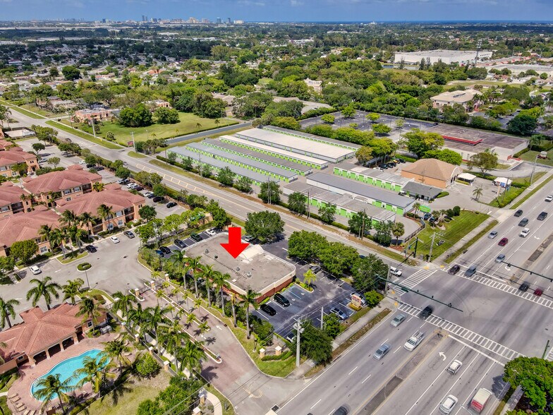 More Photos Of 3537 Forest Hill Blvd, West Palm Beach Medical For Lease