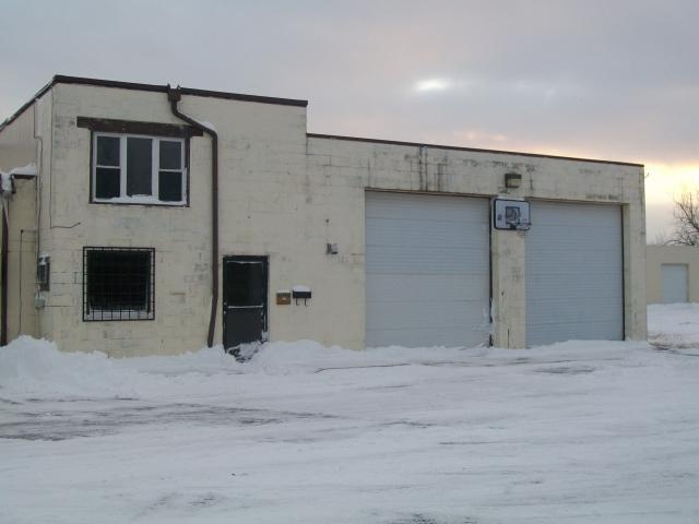 Primary Photo Of 3820 Union Rd, Cheektowaga Auto Repair For Sale