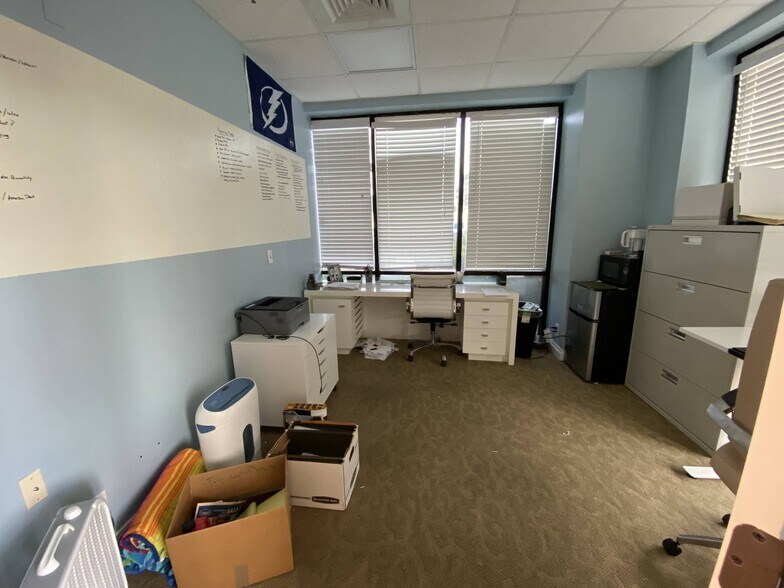 More Photos Of 3980 Tampa Rd, Oldsmar Office For Lease