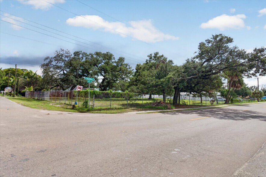 More Photos Of 5311 COLUMBUS, Tampa Land For Sale